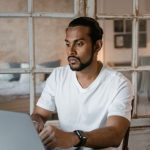 Название статьи: Как выбрать надежную биржу фриланса для безопасной и эффективной работы image_77.jpg