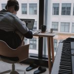 Как выбрать фрилансера по SEO и какие задачи он решает unsplash_1139.jpg