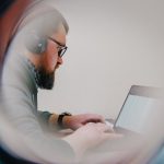 Как выбрать лучшую фриланс-платформу: критерии и рекомендации unsplash_1350.jpg