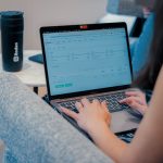 Фриланс-рекрутинг: как нанять удалённого специалиста по персоналу и найти вакансии для фрилансеров в HR unsplash_1432.jpg